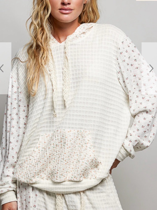 POL Tops - POL Cream Floral Waffle-Knit Hoodie
